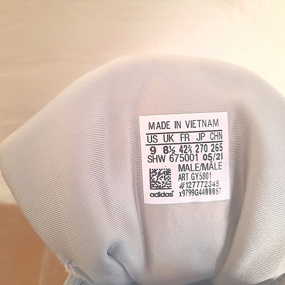 Adidas 'ZX 2K Boost' size 9 men's. Color: Gray. Condition: New w/ tags - Picture 3 of 10